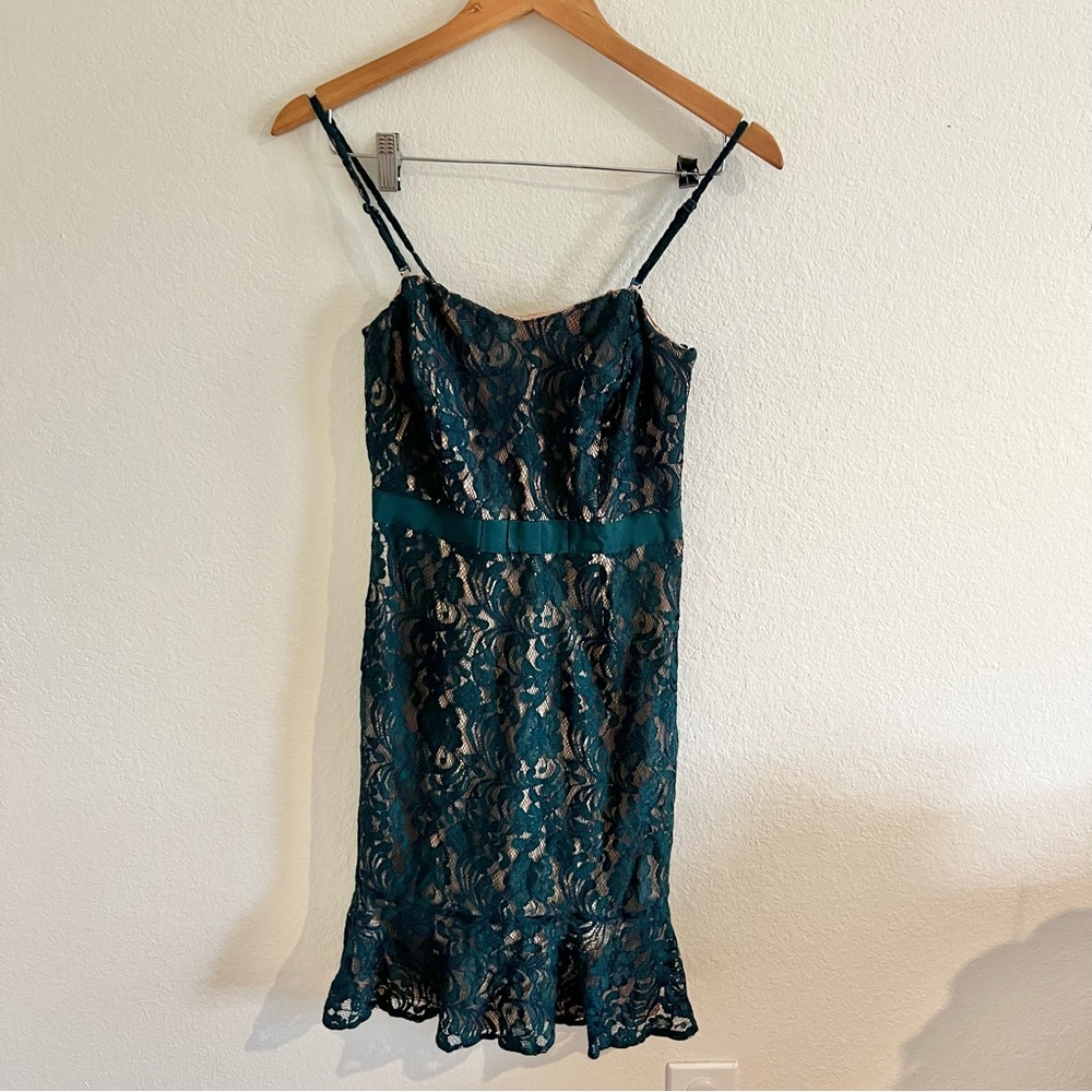 The Limited Dark Green Lace Cocktail Dress Sz 4